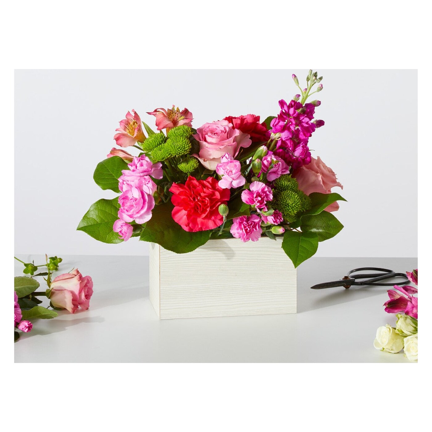 Sweetberry Box – A Florist Original flower arrangement